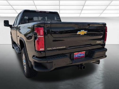 2025 Chevrolet Silverado 2500 High Country