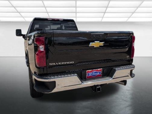 2025 Chevrolet Silverado 3500 LT