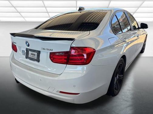 2015 BMW 328 328i