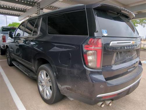 2023 Chevrolet Suburban 4WD High Country