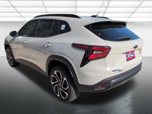 2026 Chevrolet Trax FWD 2RS