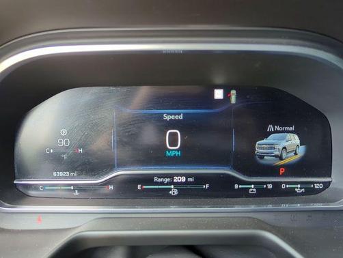 2023 Chevrolet Suburban LT