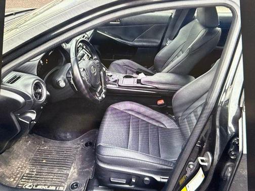 2022 Lexus IS 350 Base