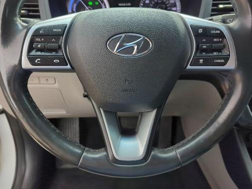 2019 Hyundai Sonata Plug-In Hybrid Base