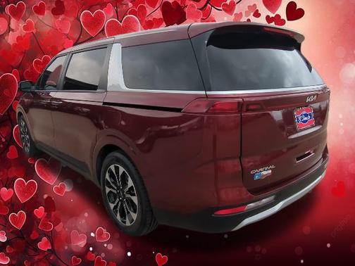 2024 Kia Carnival EX