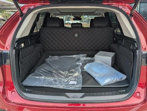 2025 Mazda CX-70 PHEV Premium Package