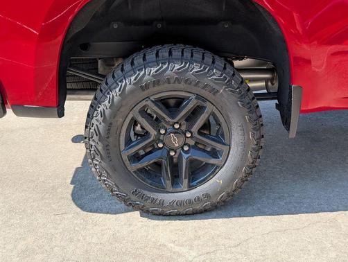 Red Hot 2026 Chevrolet Silverado 1500 Custom Trail Boss