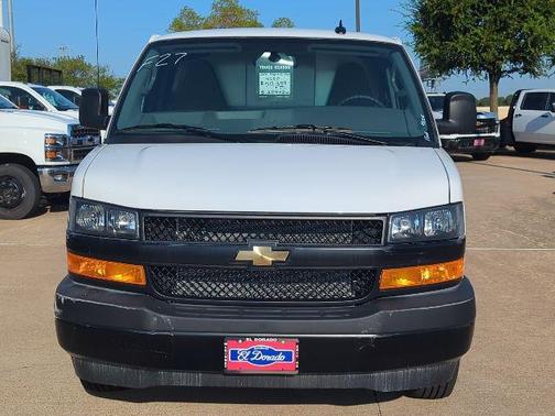 2025 Chevrolet Express 2500 RWD 2500 Regular Wheelbase WT