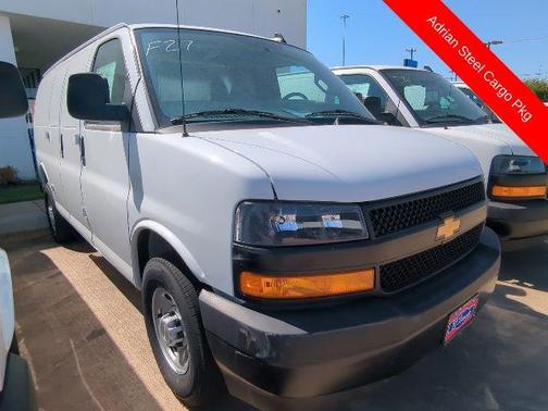 2025 Chevrolet Express 2500 RWD 2500 Regular Wheelbase WT