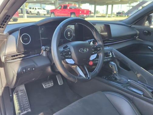 2022 Hyundai ELANTRA N Base