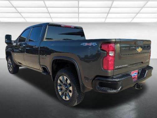 2023 Chevrolet Silverado 2500 Custom