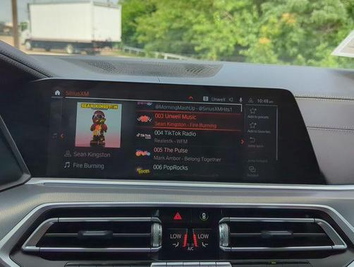 2022 BMW X6 xDrive40i
