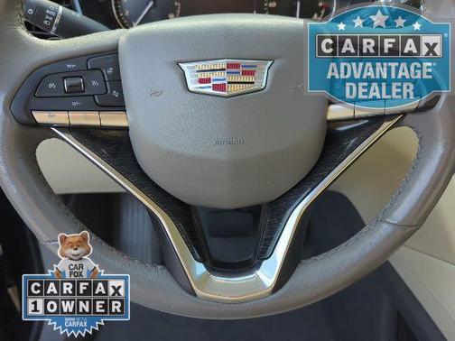 2022 Cadillac XT6 Premium Luxury FWD