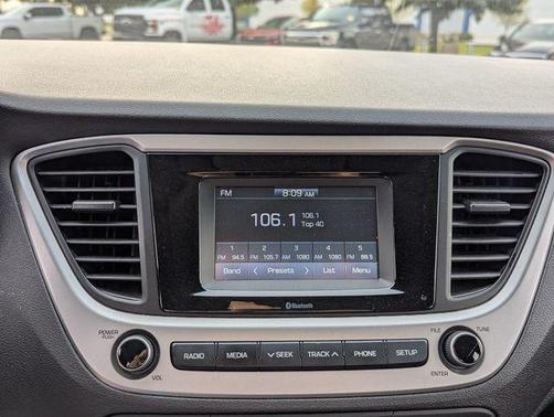 2019 Hyundai Accent SE