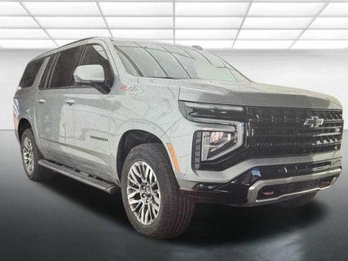 2025 Chevrolet Suburban 4WD Z71