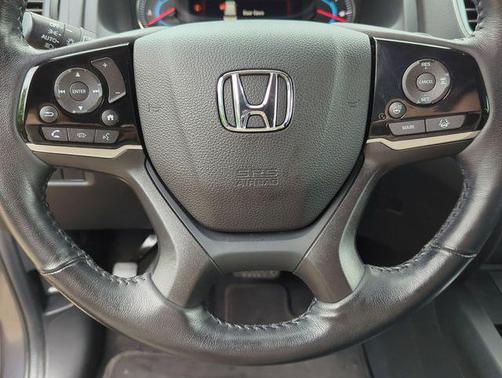 2022 Honda Pilot AWD Elite