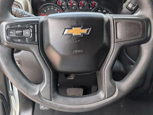 Summit White 2024 Chevrolet Silverado 1500 Custom