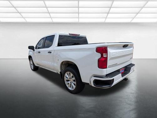 Summit White 2024 Chevrolet Silverado 1500 Custom