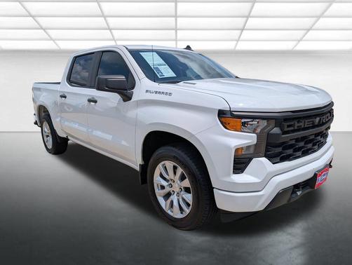 Summit White 2024 Chevrolet Silverado 1500 Custom