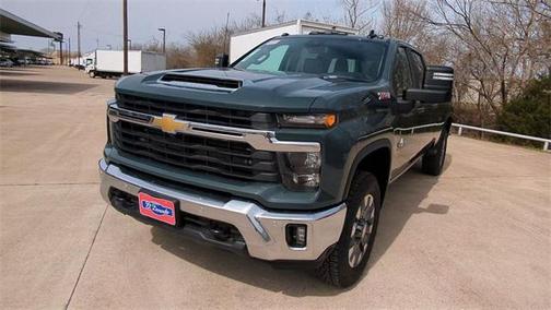 2025 Chevrolet Silverado 3500 LT