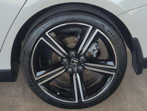 2024 Honda Accord Hybrid Base