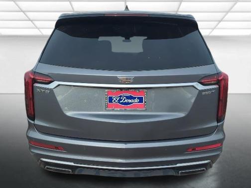 2021 Cadillac XT6 Luxury FWD