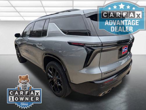 Sterling Gray Metallic 2025 Chevrolet Traverse RS