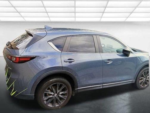 2022 Mazda CX-5 Carbon Edition
