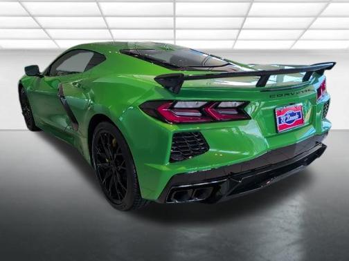 2026 Chevrolet Corvette Stingray w/2LT