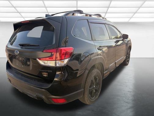 Crystal Black Silica 2025 Subaru Forester Wilderness