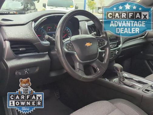 2022 Chevrolet Traverse LT Cloth