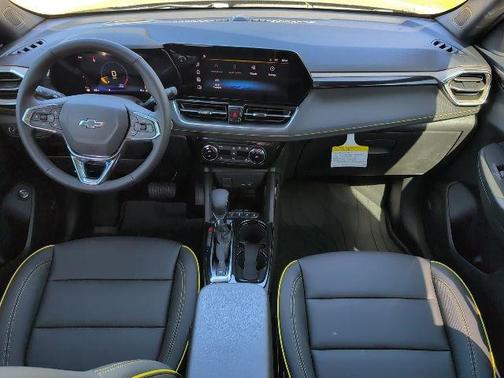 Mosaic Black Metallic 2026 Chevrolet Trailblazer ACTIV