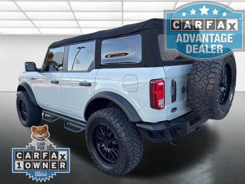 2022 Ford Bronco Base