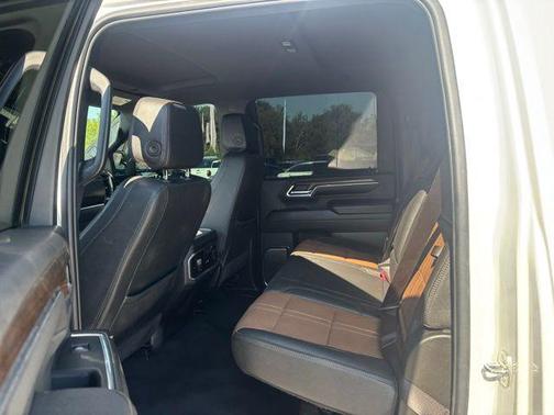 2024 Chevrolet Silverado 3500 High Country