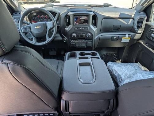 Summit White 2026 Chevrolet Silverado 3500 Crew Cab, Long Bed, WT Dual Rear Wheel, RWD