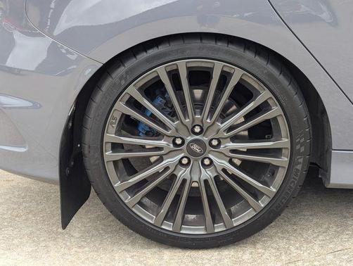 2016 Ford Focus RS Base