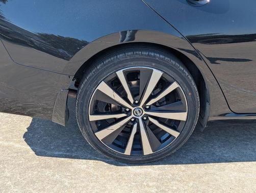 2022 Nissan Altima SR FWD