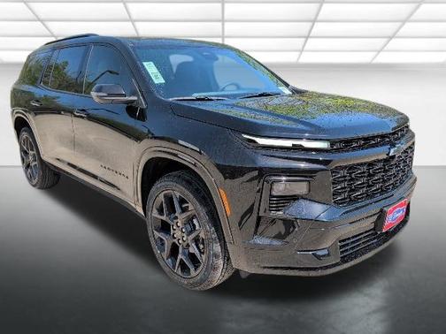 Mosaic Black Metallic 2026 Chevrolet Traverse RS