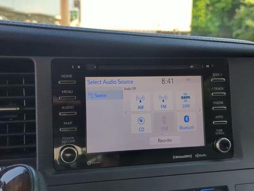 2020 Toyota Sienna XLE