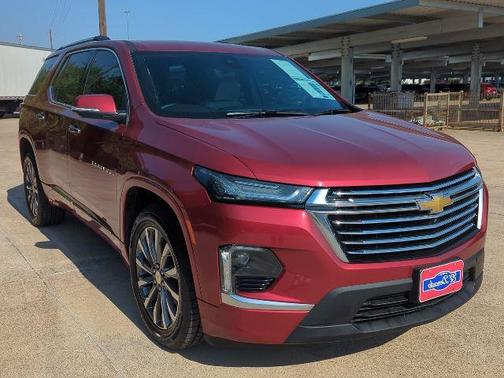 2023 Chevrolet Traverse Premier
