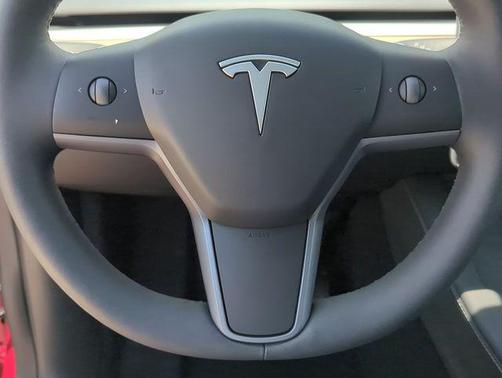 2024 Tesla Model Y Long Range Dual Motor All-Wheel Drive