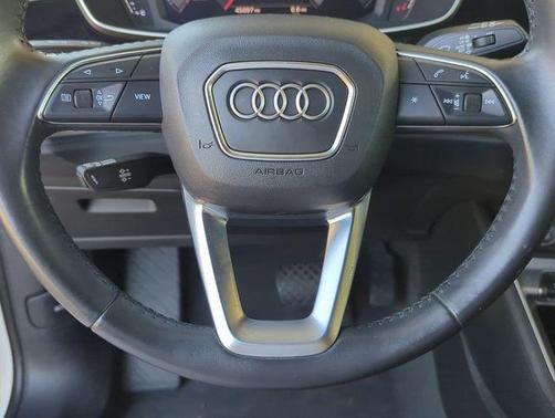 2020 Audi Q3 45 S line Premium