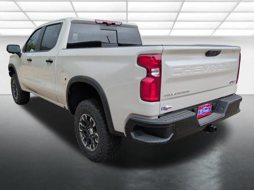 White Sands 2026 Chevrolet Silverado 1500 ZR2