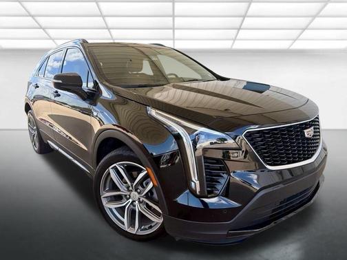 Stellar Black Metallic 2023 Cadillac XT4 Sport