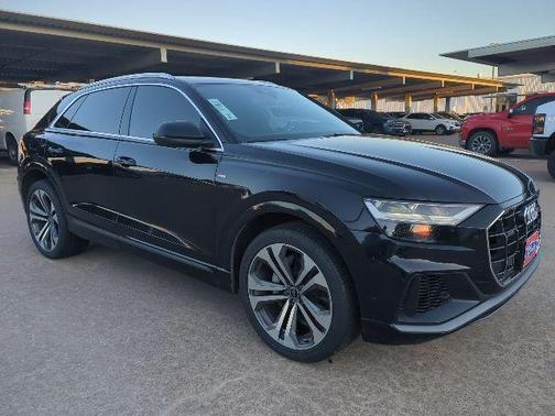 2021 Audi Q8 55 Premium Plus