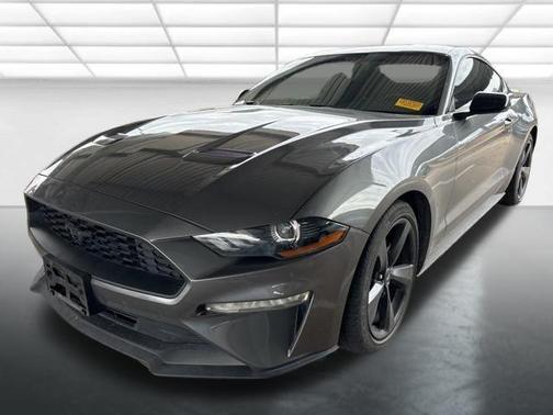 2021 Ford Mustang EcoBoost