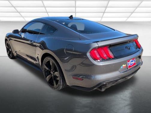 2021 Ford Mustang EcoBoost