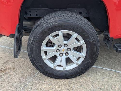 2019 Chevrolet Colorado LT