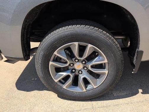 Sterling Gray Metallic 2026 Chevrolet Silverado 1500 LT