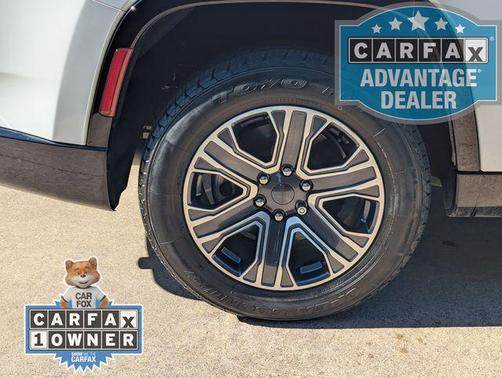 2023 Jeep Wagoneer Series II 4x2